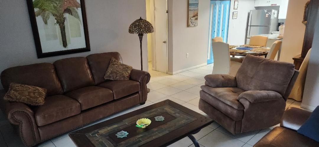 Marion Lane Suites Cocoa Beach Exterior photo